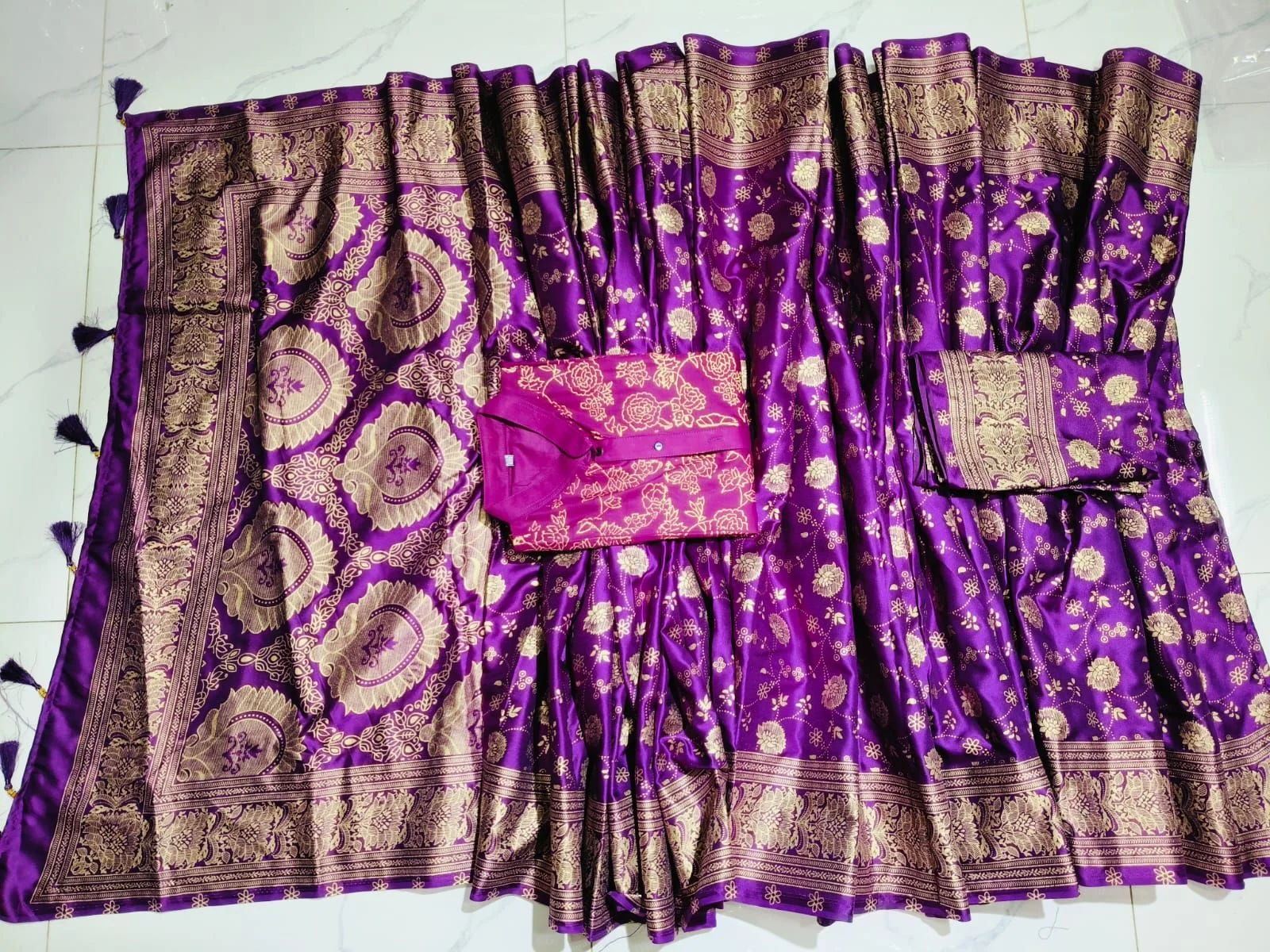 Sharee Panjabi Couple with Blouse Piece-23041