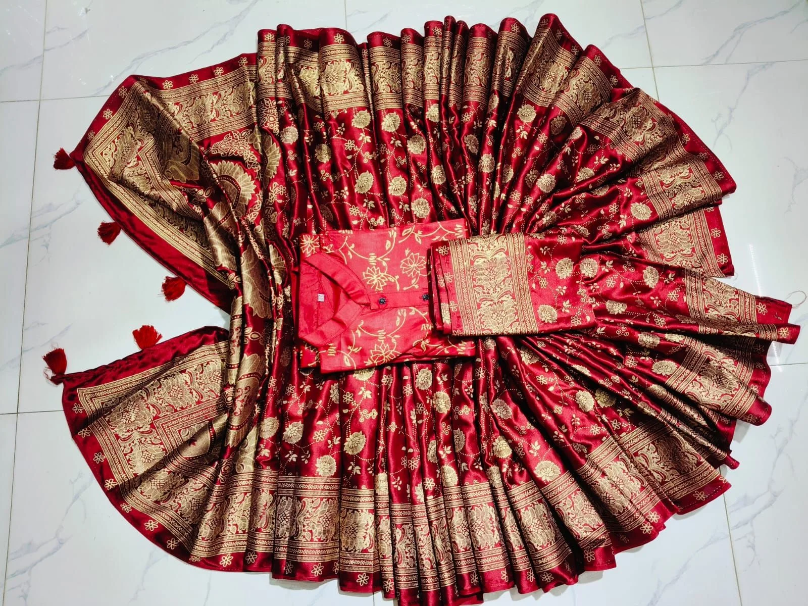 Sharee Panjabi Couple with Blouse Piece-23040